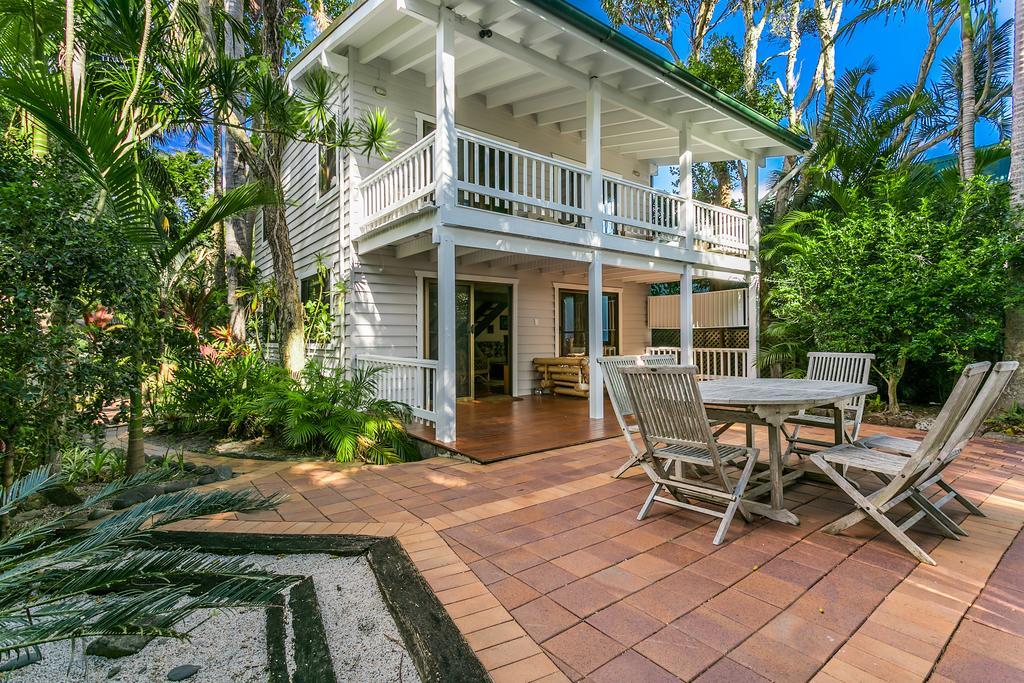 A Beach House At Byron Hotel Byron Bay Exterior photo