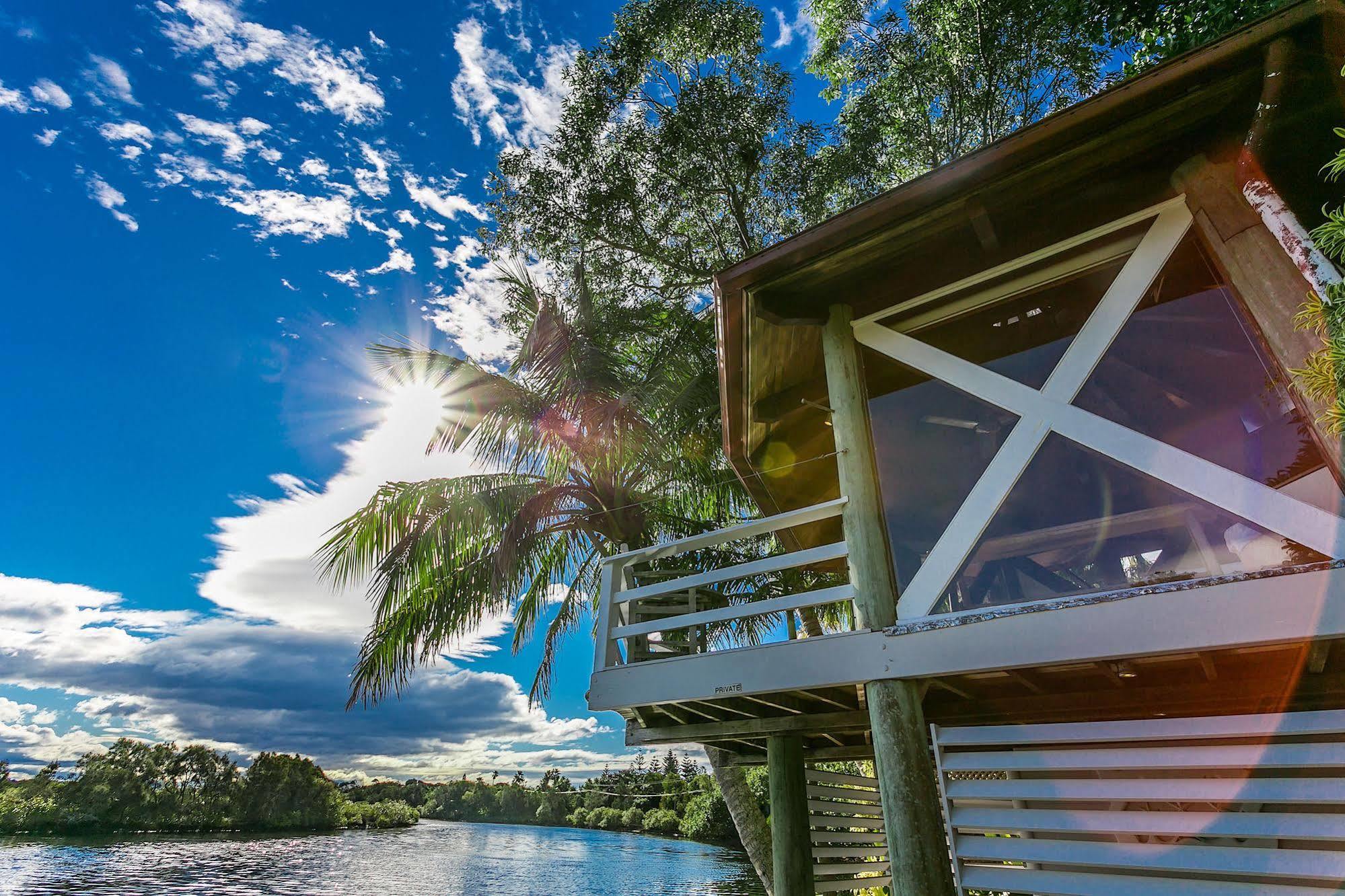 A Beach House At Byron Hotel Byron Bay Exterior photo